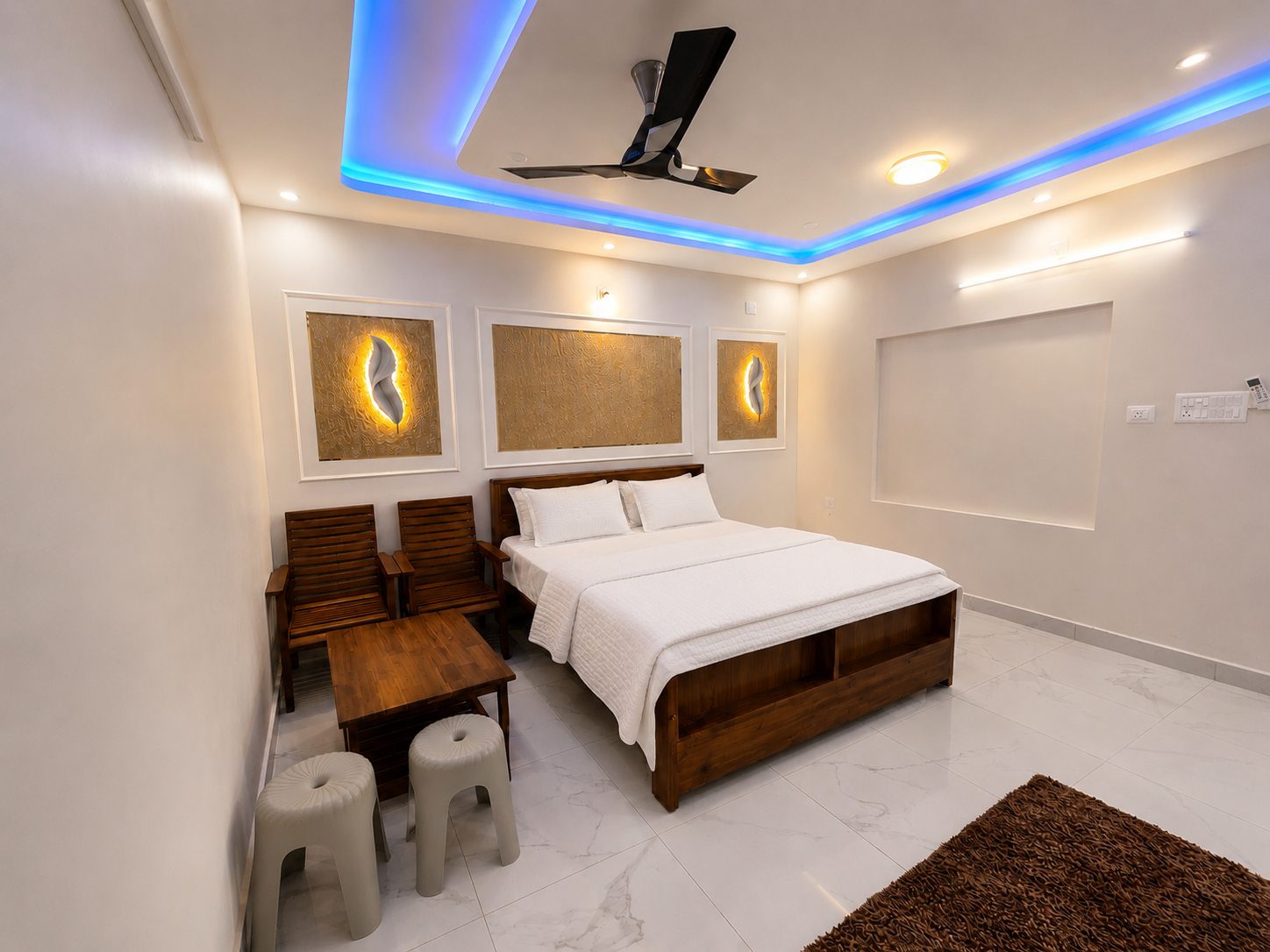Deluxe room 1